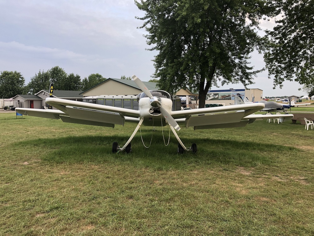 rutan_grizzly_04 rutan_grizzly_04